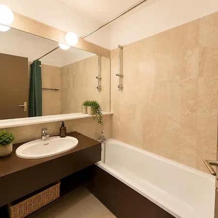 Appartement Avec Terrasse Juan-les-pins 5 Min De La Antibes